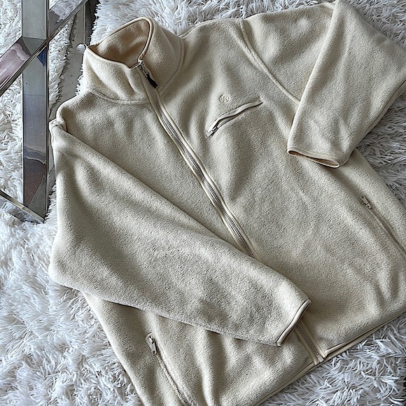 Rest & Relax Vintage Fuzzy Zip Up - Picture 2 of 5